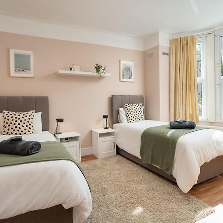 Homely And Stylish Apartment With A Garden In East Finchley London Exterior photo